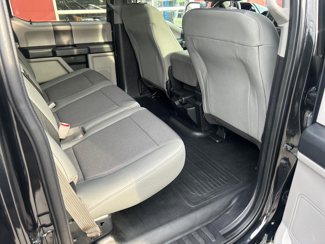 Ford F-150 4WD SuperCrew 139" XL 2015