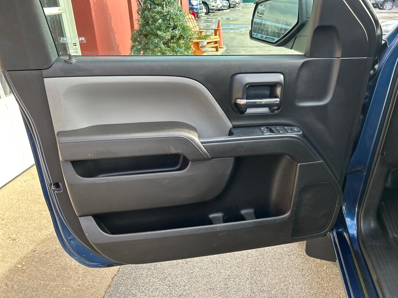 Chevrolet Silverado 1500 4WD Reg Cab 133.0" Work Truck 2017