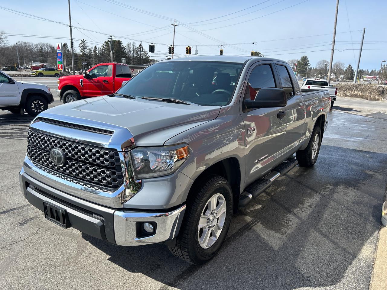 Toyota Tundra 4WD SR5 Double Cab 6.5' Bed 5.7L (Natl) 2018