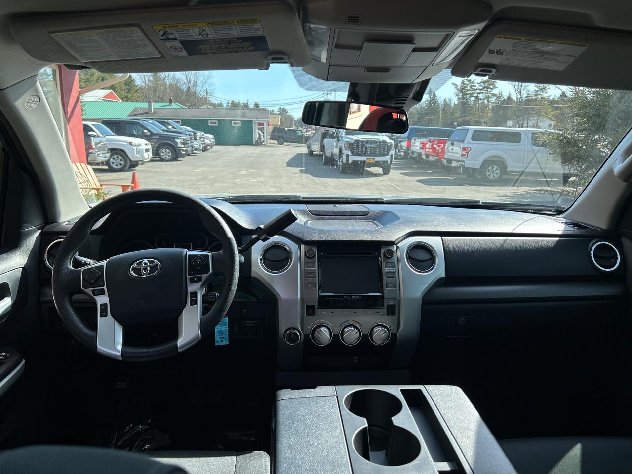 Toyota Tundra 4WD SR5 Double Cab 6.5' Bed 5.7L (Natl) 2018