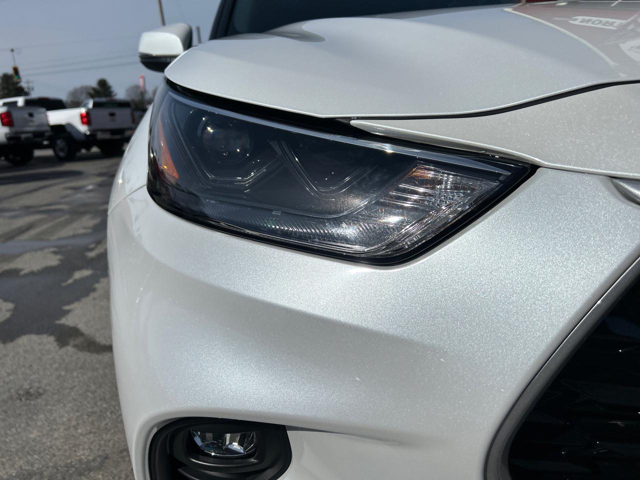 Toyota Highlander XLE AWD (Natl) 2022