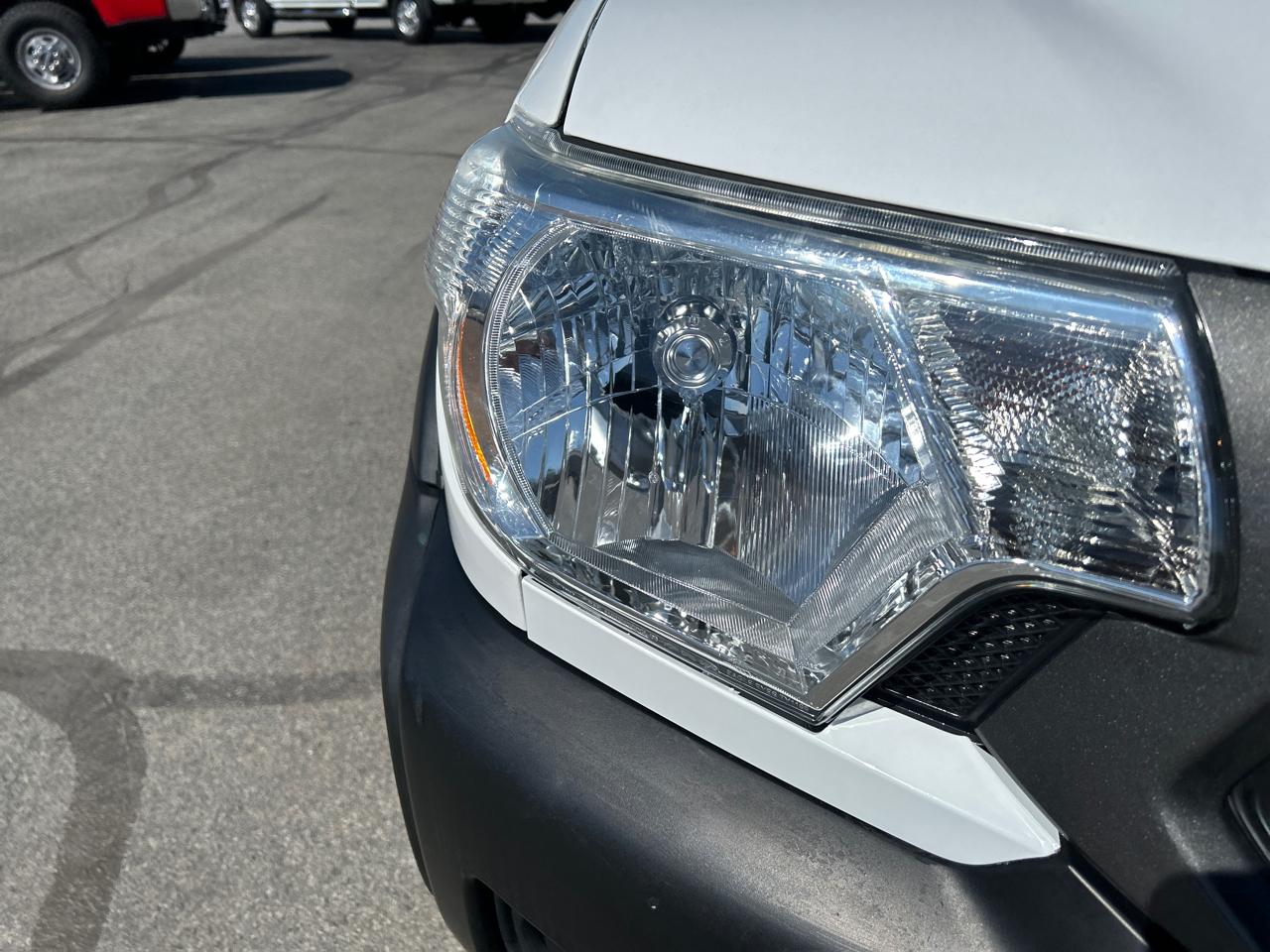 Toyota Tacoma 4WD Reg Cab I4 MT (Natl) 2014