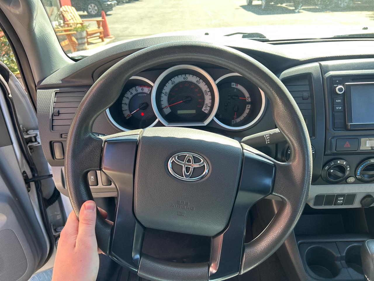 Toyota Tacoma 4WD Reg Cab I4 MT (Natl) 2014