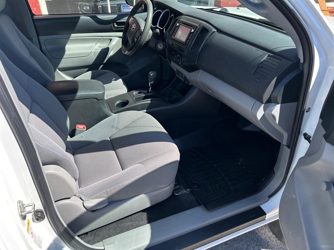 Toyota Tacoma 4WD Reg Cab I4 MT (Natl) 2014