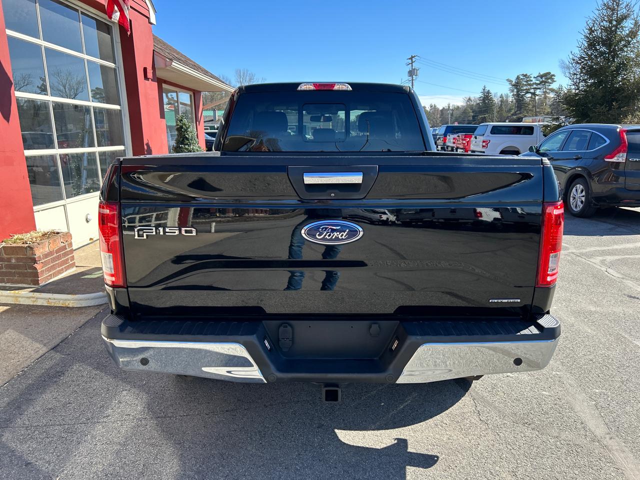 Ford F-150 4WD SuperCab 145" XLT 2016