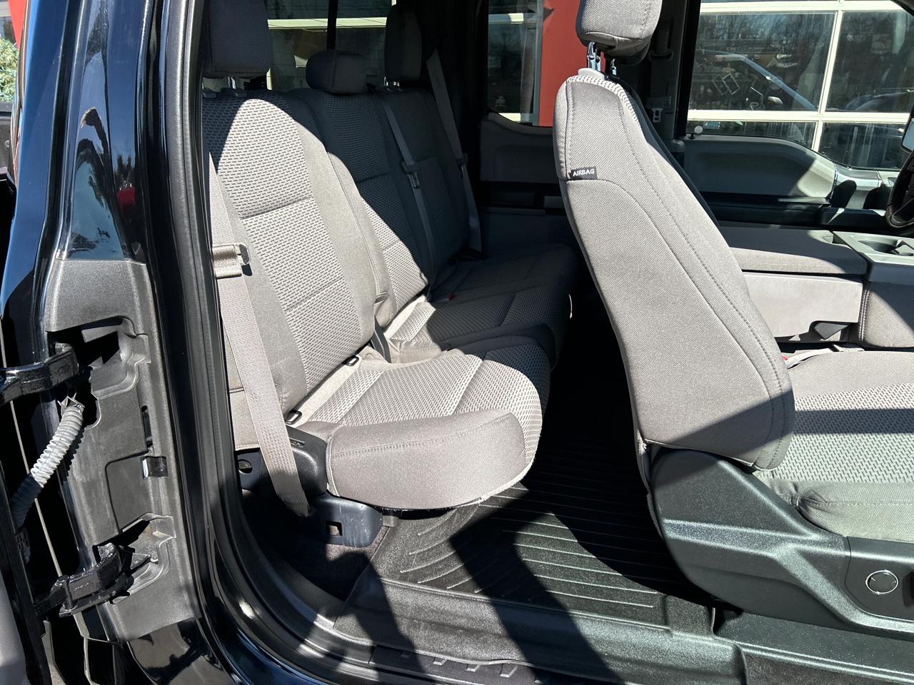 Ford F-150 4WD SuperCab 145" XLT 2016