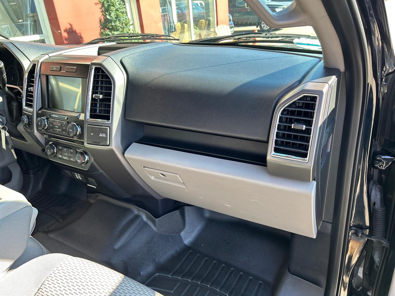 Ford F-150 4WD SuperCab 145" XLT 2016