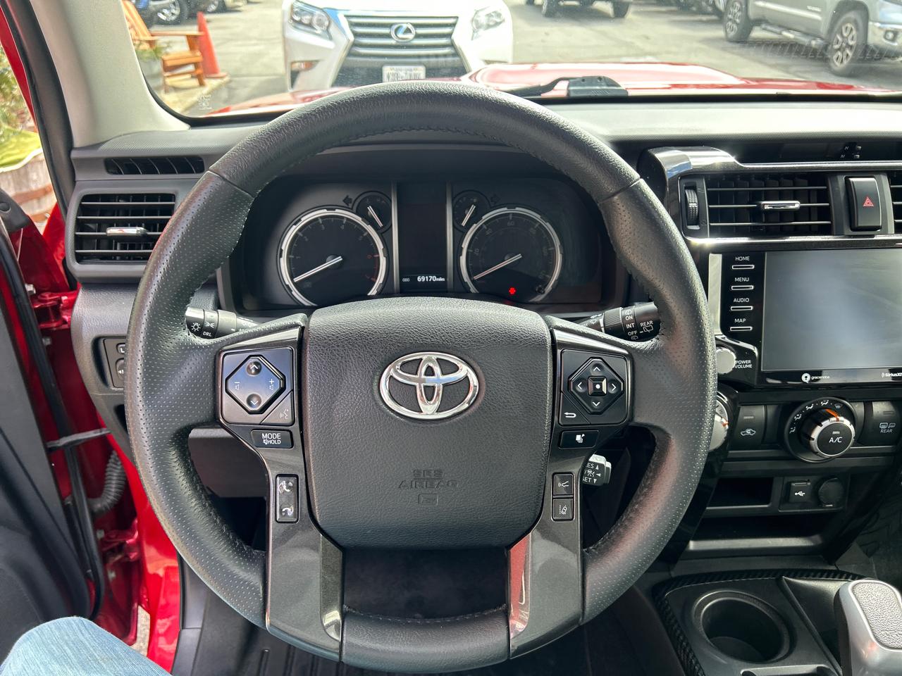 Toyota 4Runner TRD Off Road Premium 4WD (Natl) 2022