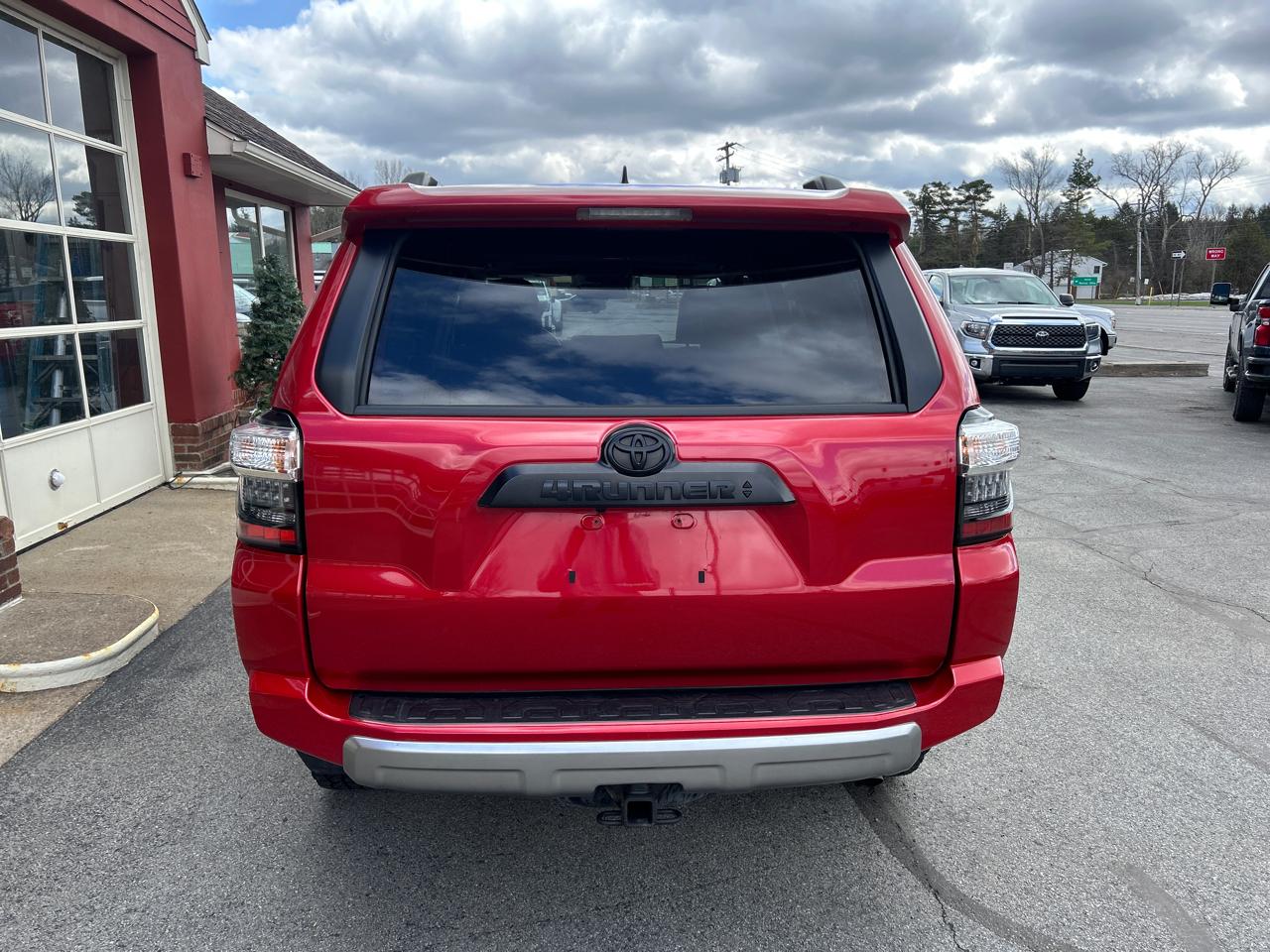 Toyota 4Runner TRD Off Road Premium 4WD (Natl) 2022