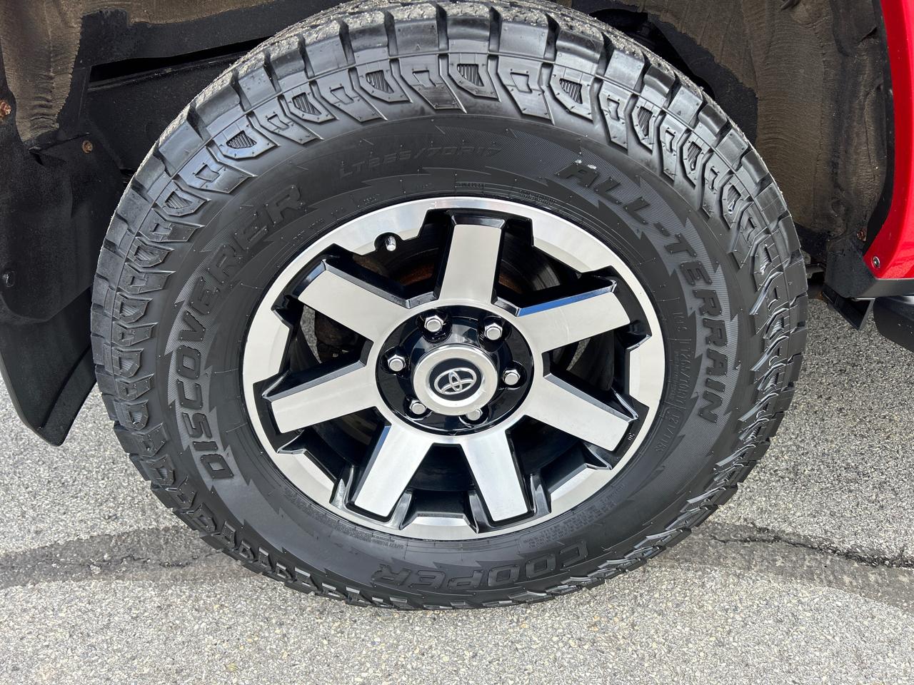 Toyota 4Runner TRD Off Road Premium 4WD (Natl) 2022