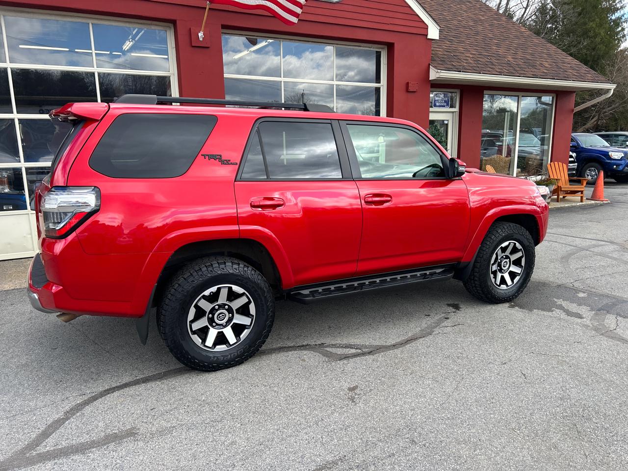 Toyota 4Runner TRD Off Road Premium 4WD (Natl) 2022