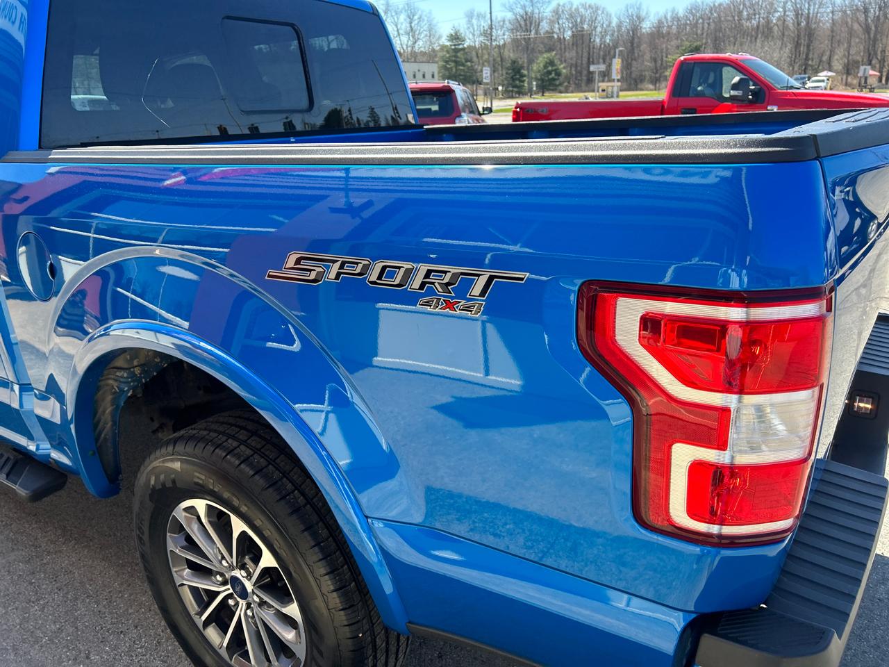 Ford F-150 4WD SuperCab 145" XLT 2019