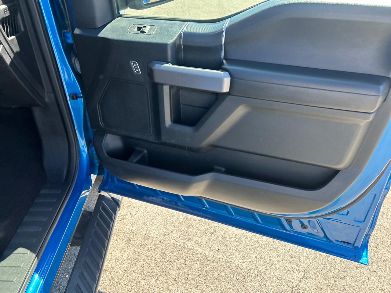 Ford F-150 4WD SuperCab 145" XLT 2019