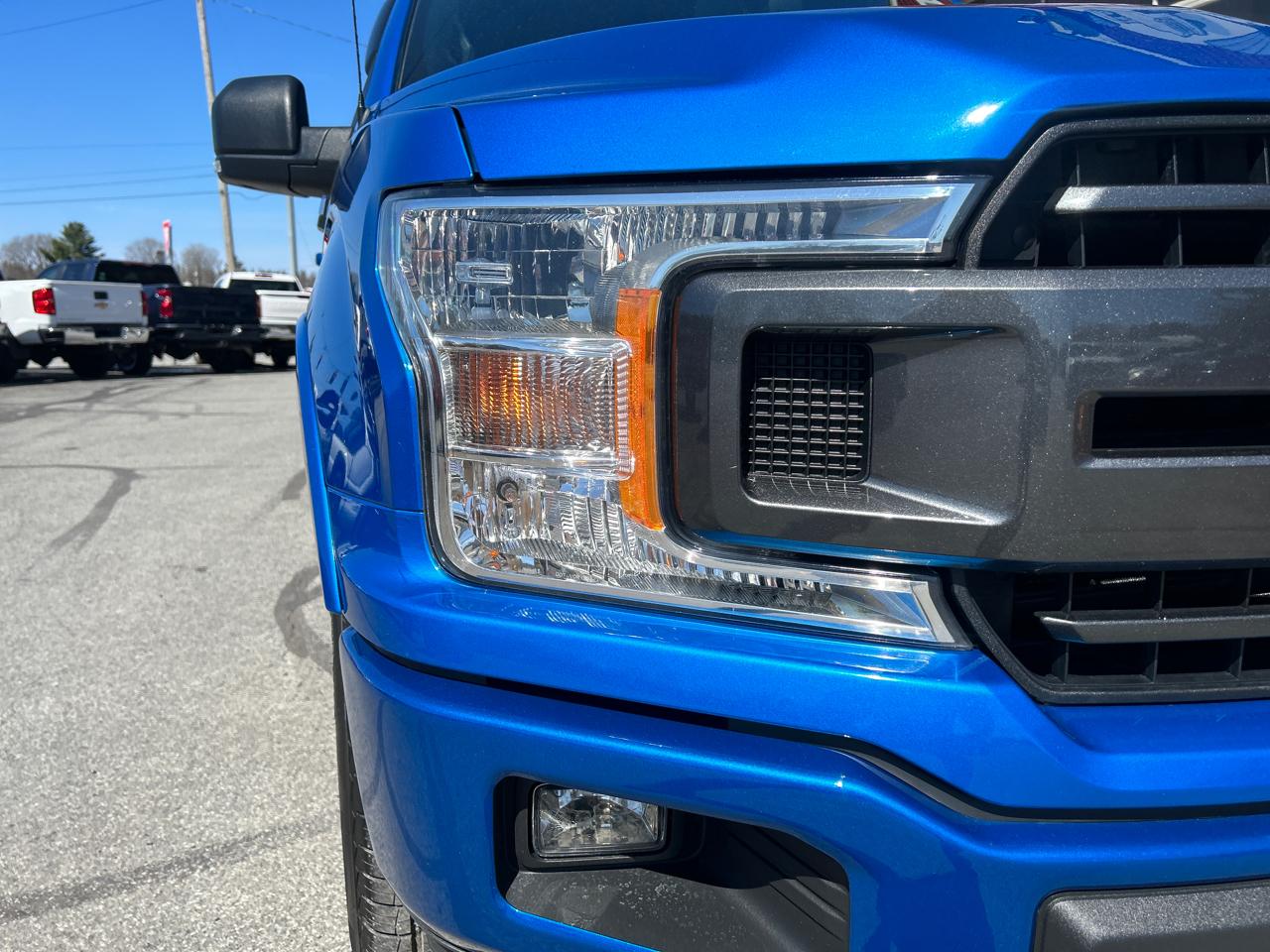 Ford F-150 4WD SuperCab 145" XLT 2019