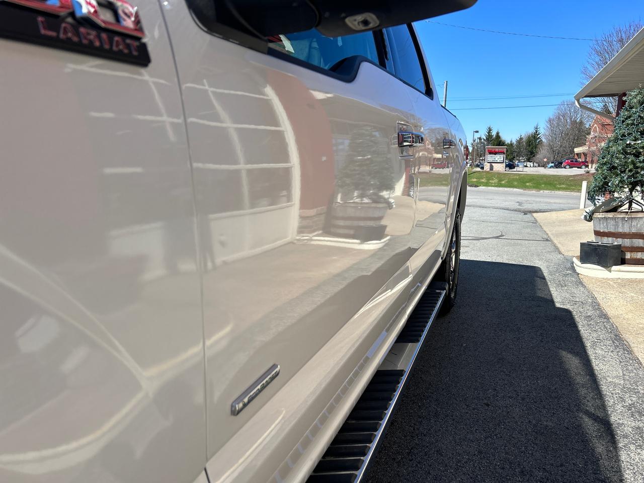 Ford F-150 4WD SuperCrew 145" Lariat 2016