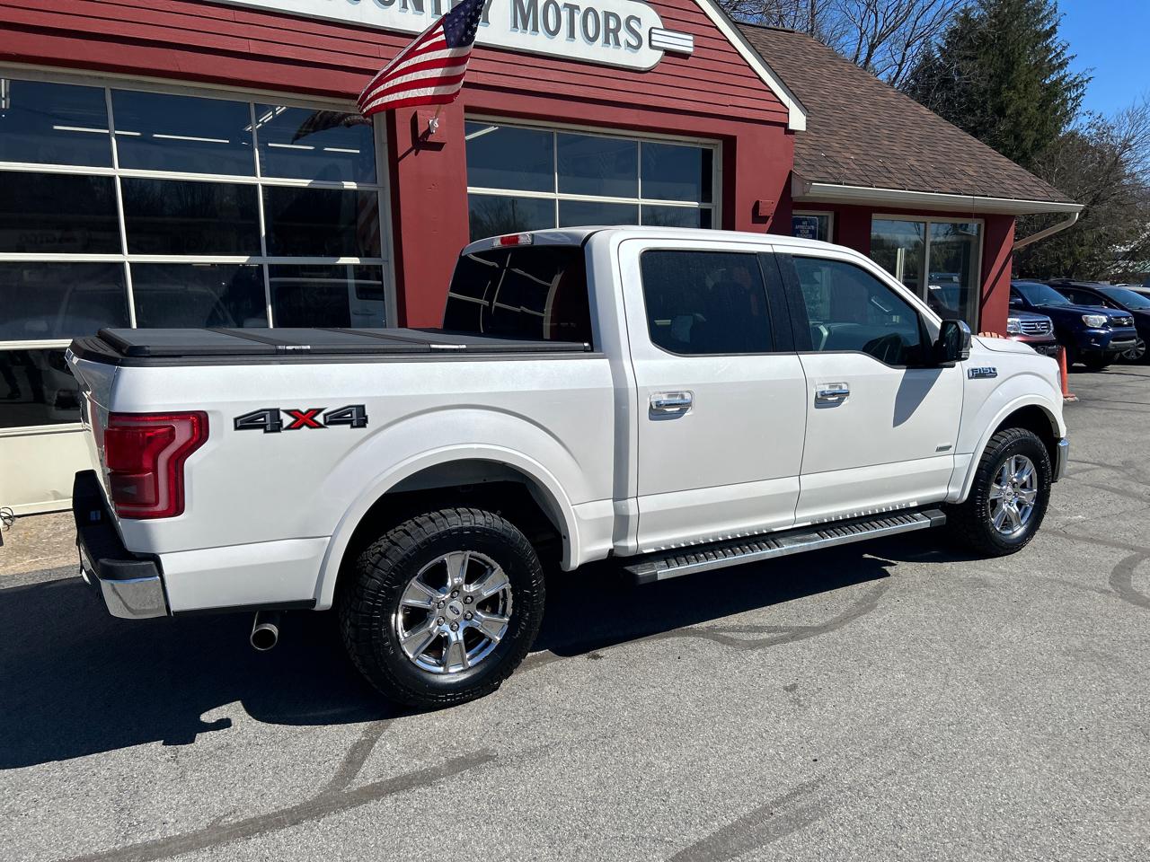 Ford F-150 4WD SuperCrew 145" Lariat 2016