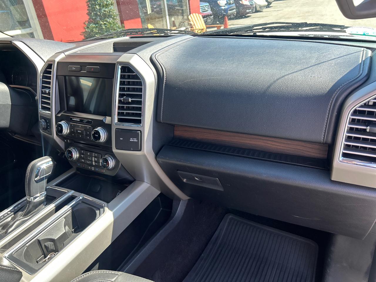 Ford F-150 4WD SuperCrew 145" Lariat 2016