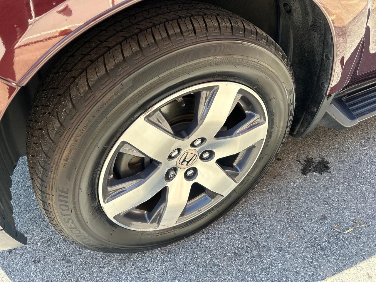 Honda Pilot 4WD 4dr Touring w/RES & Navi 2012