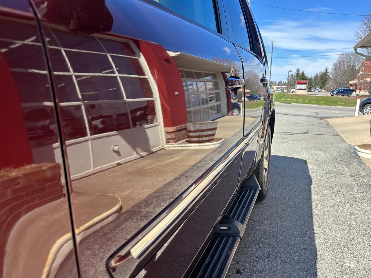 Honda Pilot 4WD 4dr Touring w/RES & Navi 2012