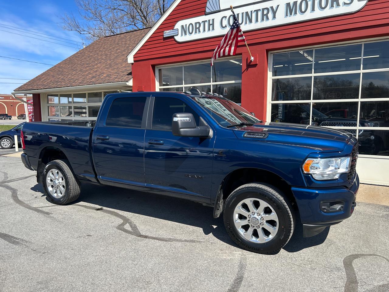 RAM 2500 Big Horn 4x4 Crew Cab 6'4" Box 2023