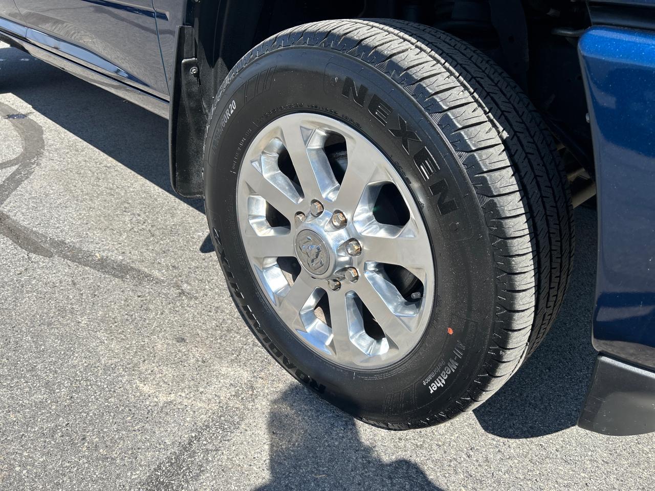 RAM 2500 Big Horn 4x4 Crew Cab 6'4" Box 2023