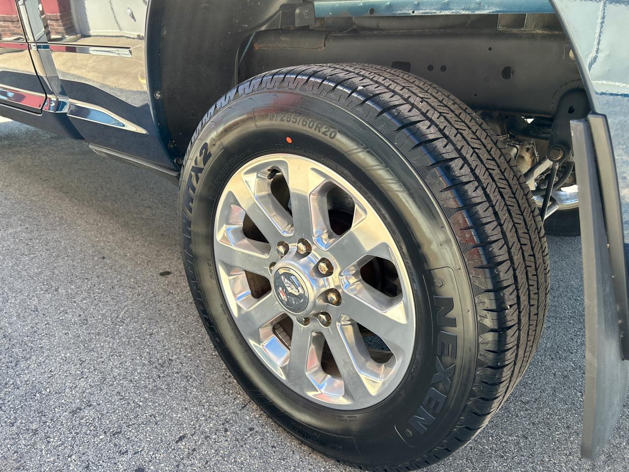 RAM 2500 Big Horn 4x4 Crew Cab 6'4" Box 2023