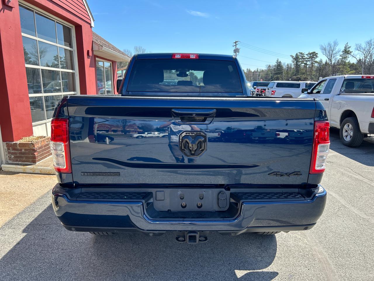 RAM 2500 Big Horn 4x4 Crew Cab 6'4" Box 2023
