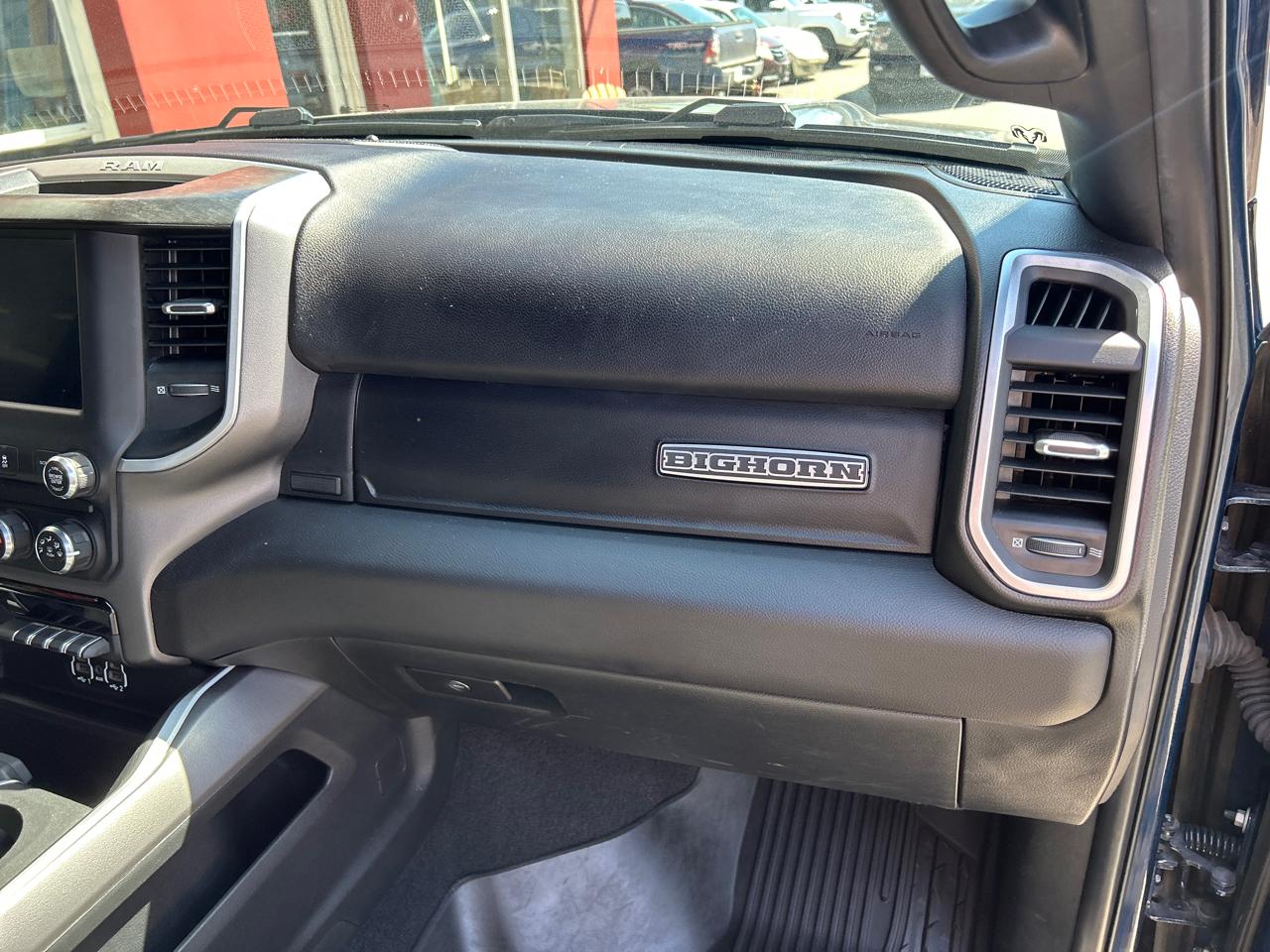 RAM 2500 Big Horn 4x4 Crew Cab 6'4" Box 2023