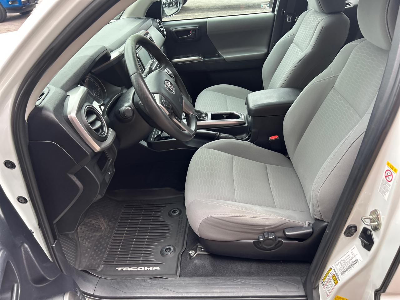 Toyota Tacoma 4WD SR5 Access Cab 6' Bed V6 AT (Natl) 2019