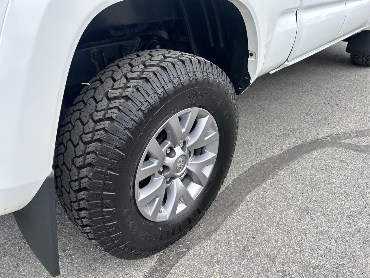 Toyota Tacoma 4WD SR5 Access Cab 6' Bed V6 AT (Natl) 2019