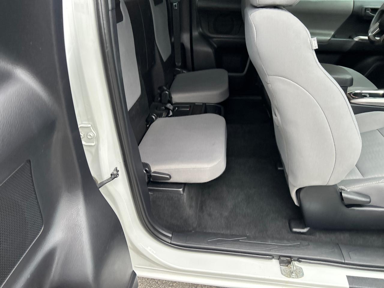 Toyota Tacoma 4WD SR5 Access Cab 6' Bed V6 AT (Natl) 2019