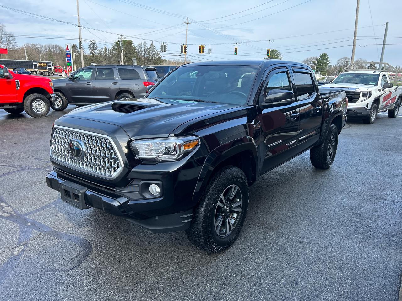 Toyota Tacoma 4WD Double Cab V6 AT TRD Sport (Natl) 2018