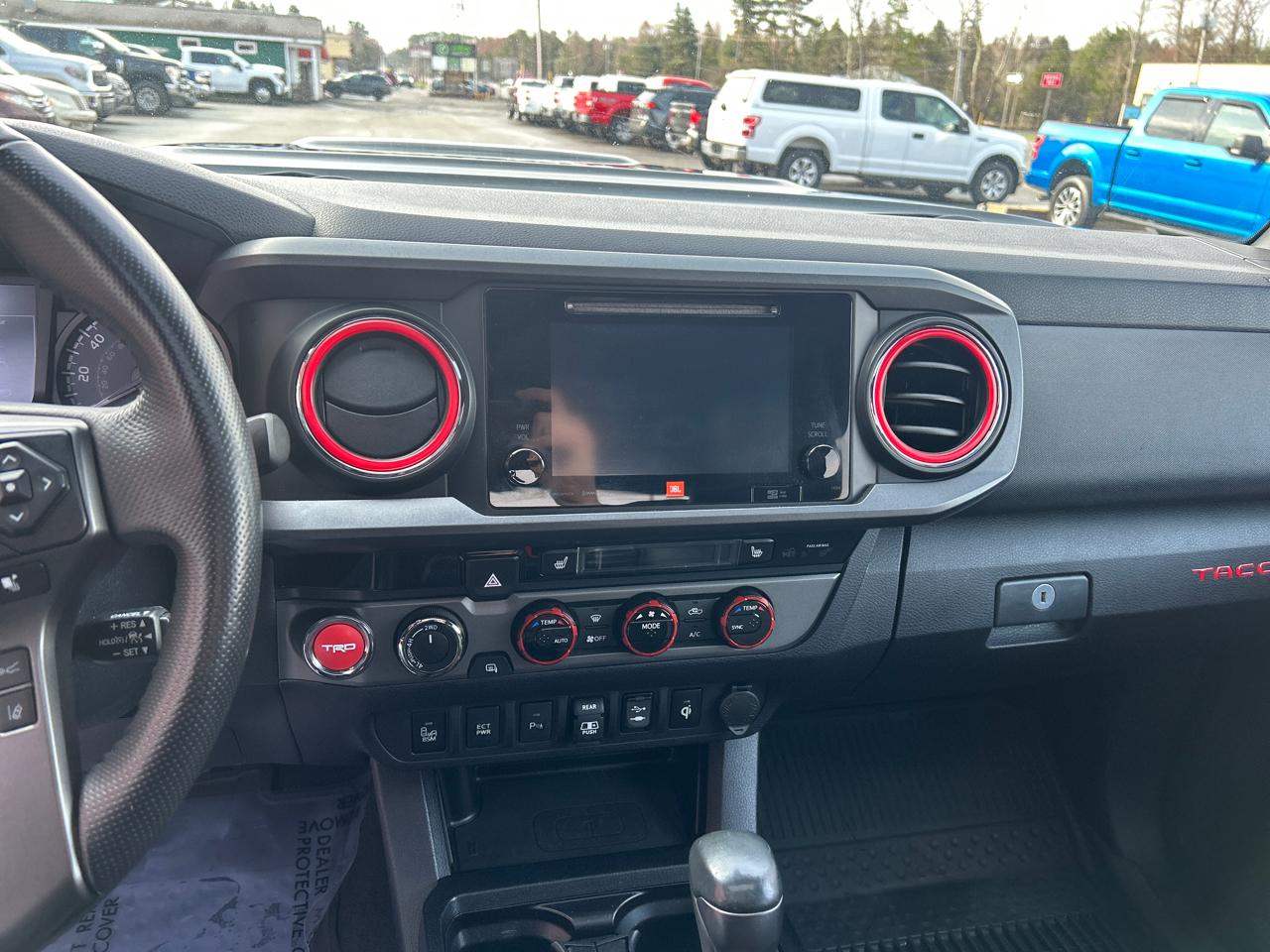 Toyota Tacoma 4WD Double Cab V6 AT TRD Sport (Natl) 2018