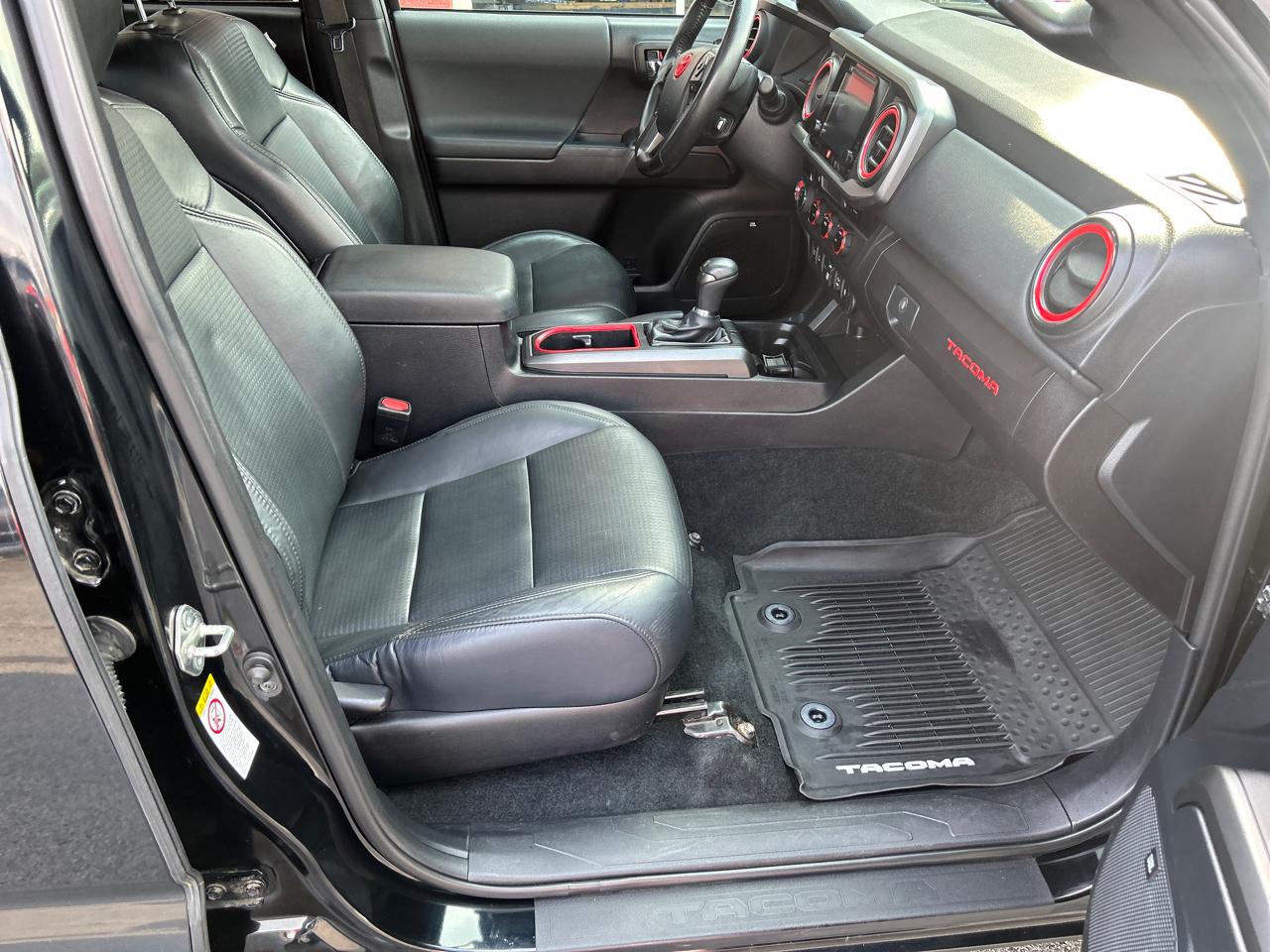 Toyota Tacoma 4WD Double Cab V6 AT TRD Sport (Natl) 2018