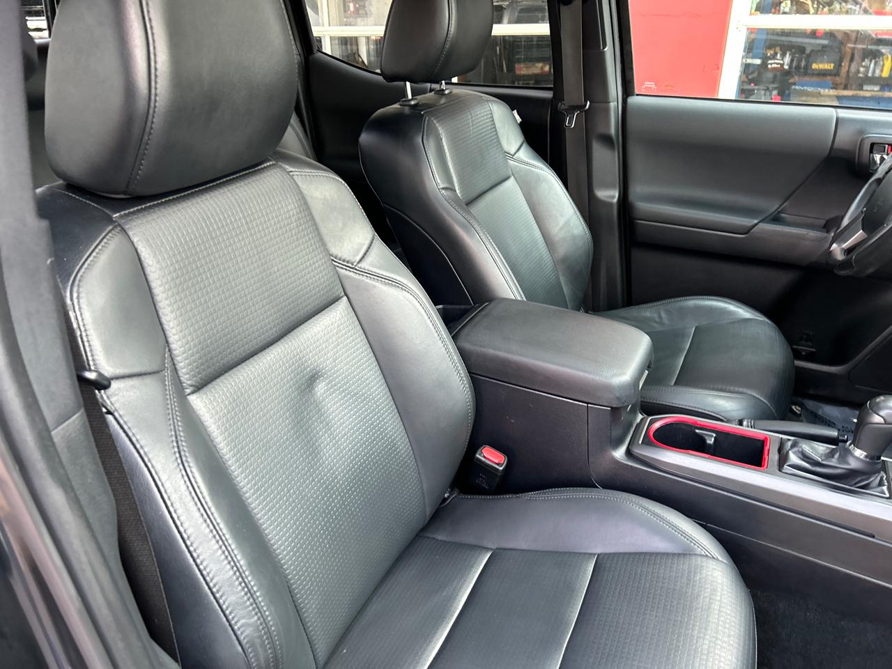 Toyota Tacoma 4WD Double Cab V6 AT TRD Sport (Natl) 2018