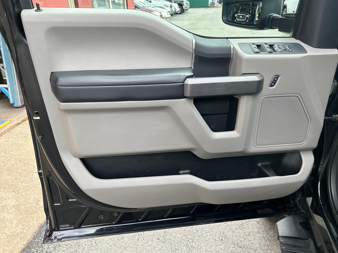 Ford Super Duty F-250 SRW XLT 4WD Crew Cab 6.75' Box 2019