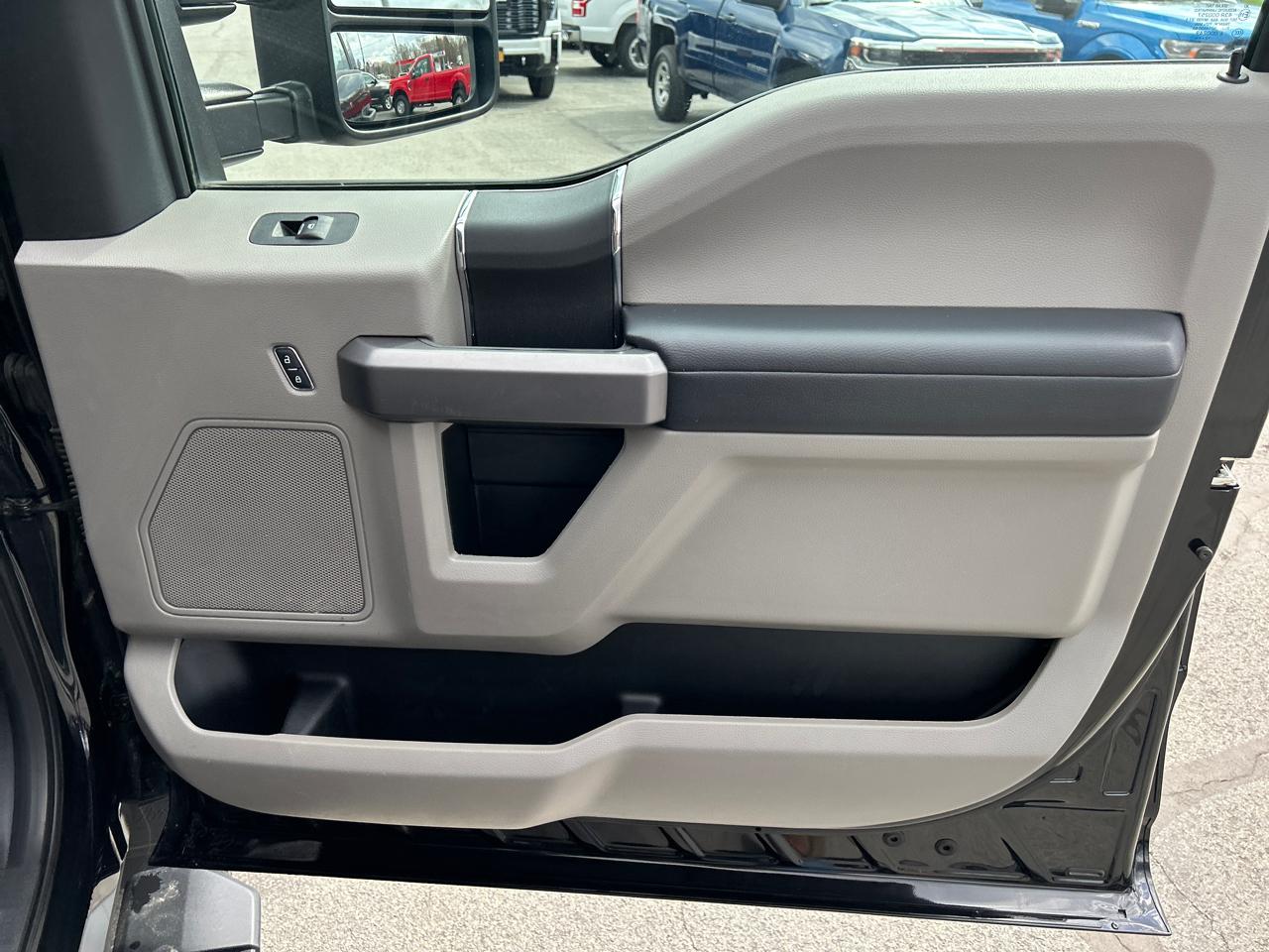 Ford Super Duty F-250 SRW XLT 4WD Crew Cab 6.75' Box 2019