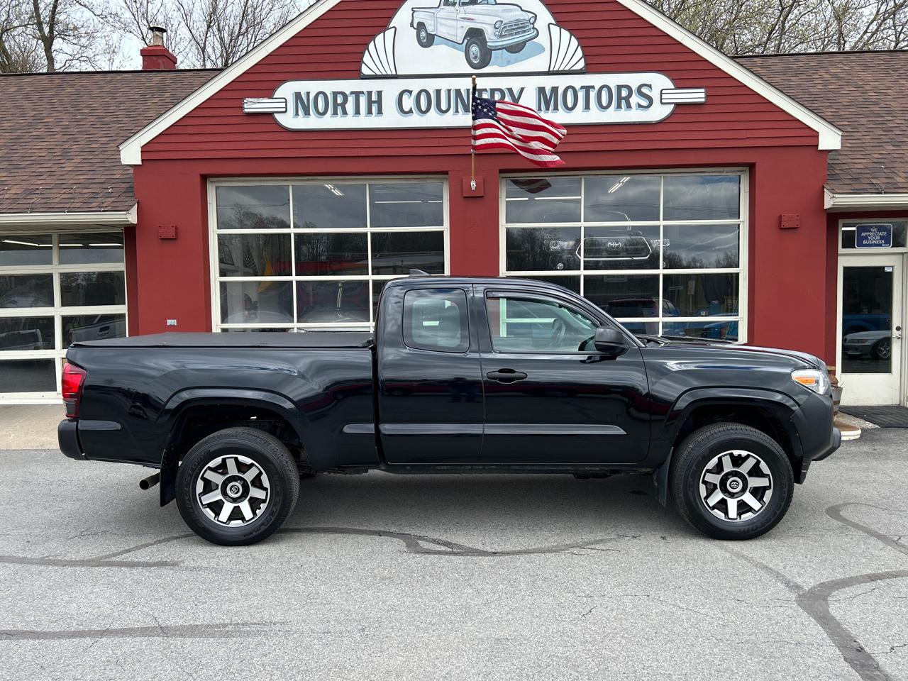 Toyota Tacoma 4WD Access Cab I4 AT SR (Natl) 2018