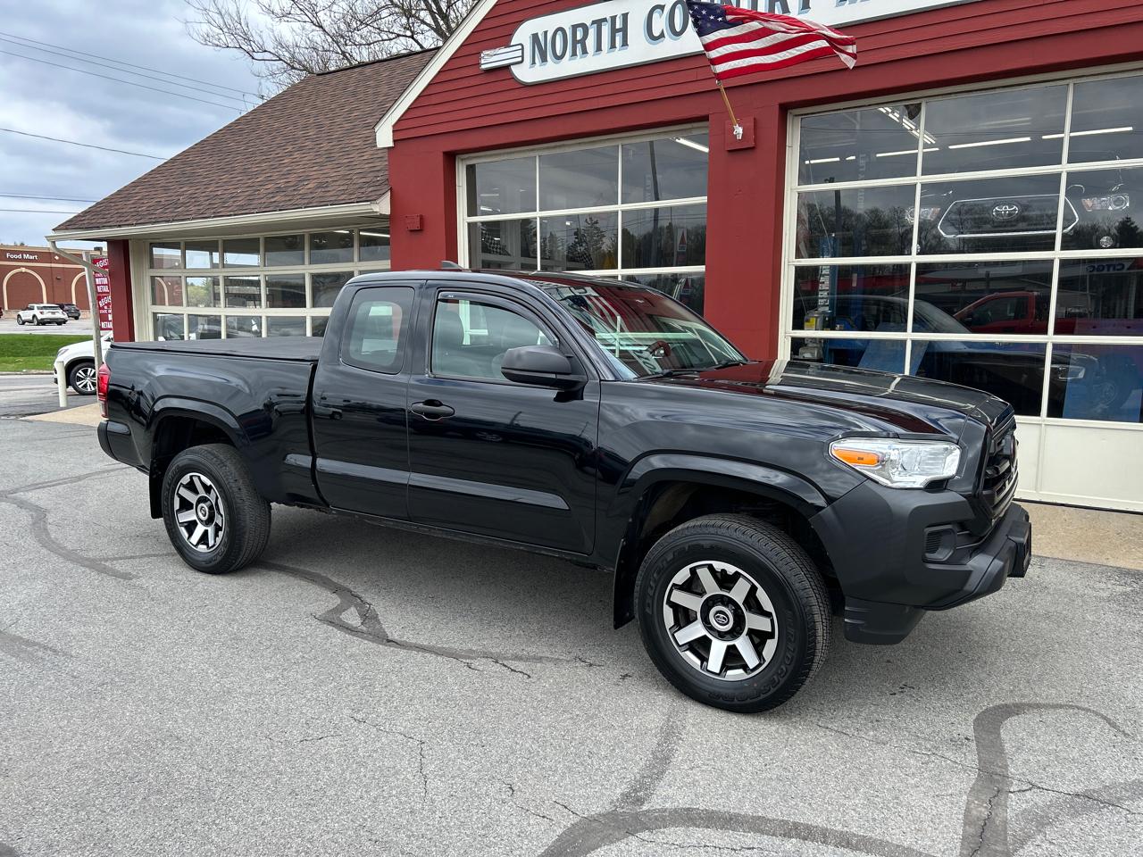 Toyota Tacoma 4WD Access Cab I4 AT SR (Natl) 2018