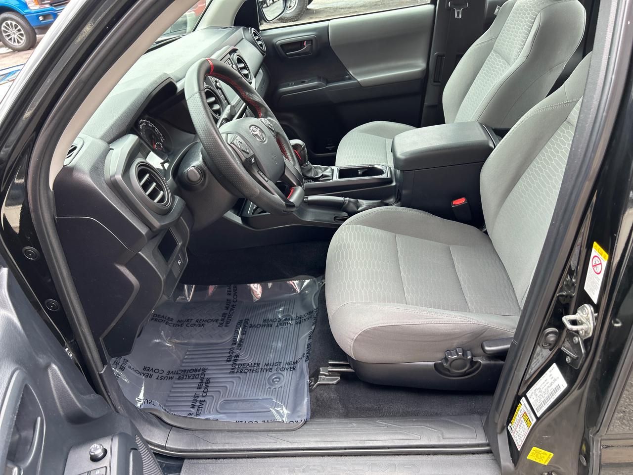 Toyota Tacoma 4WD Access Cab I4 AT SR (Natl) 2018