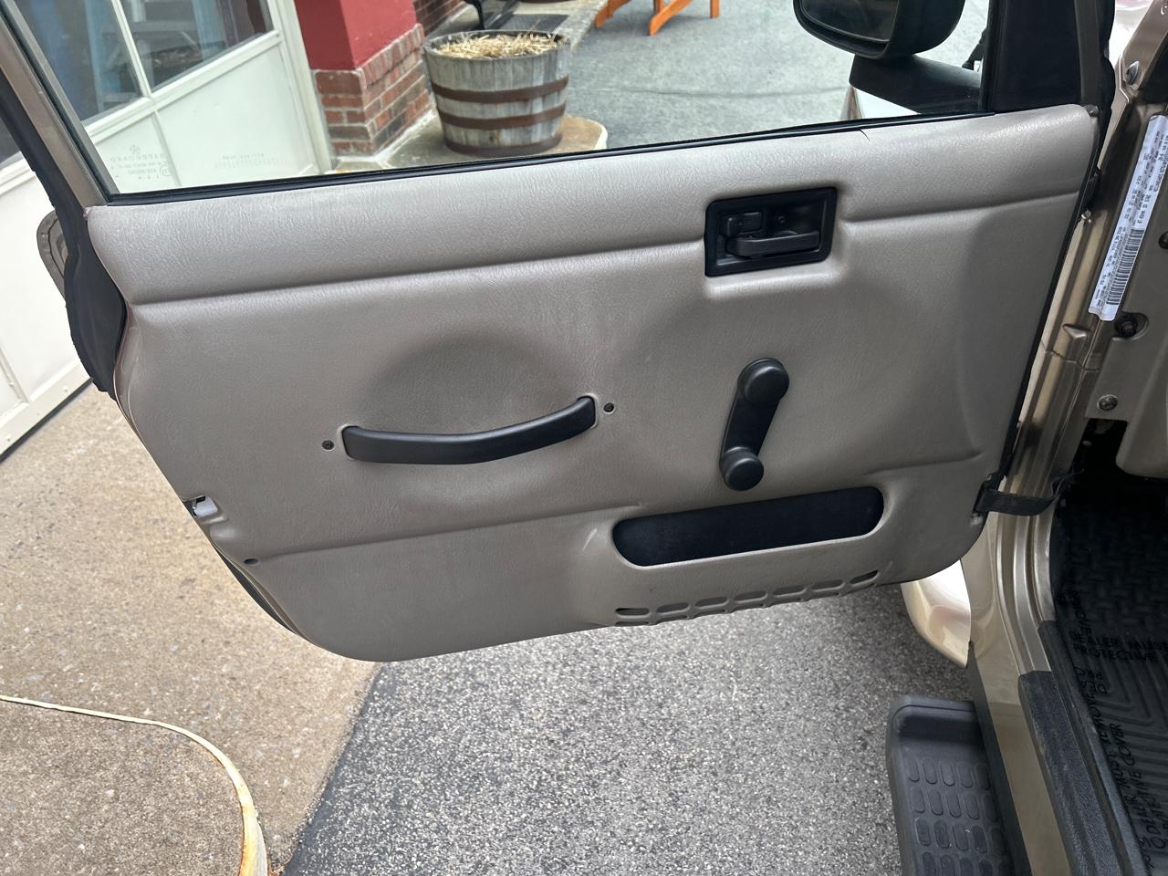 Jeep Wrangler 2dr Sahara 2003