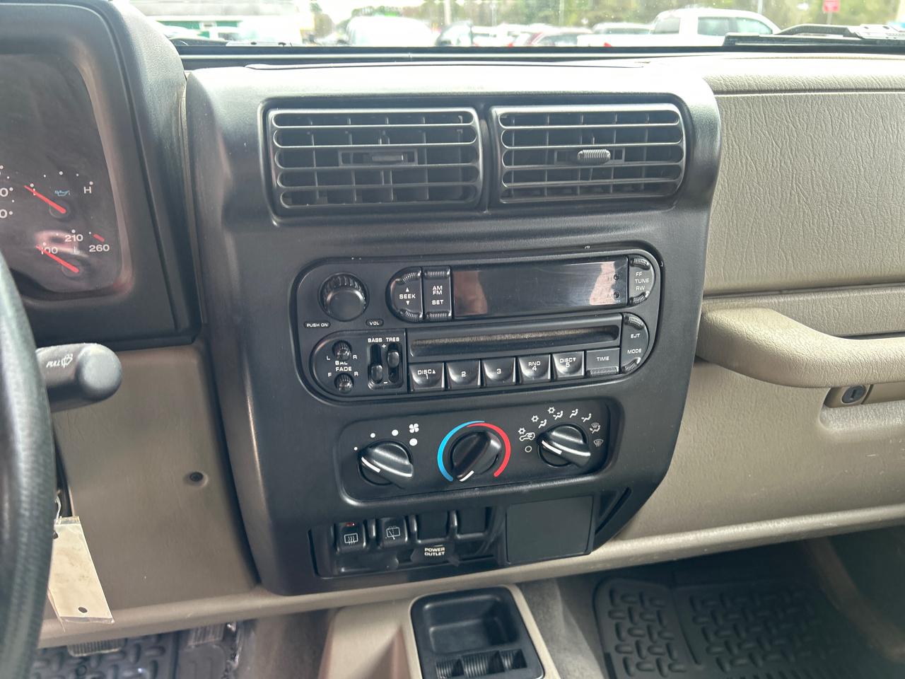 Jeep Wrangler 2dr Sahara 2003