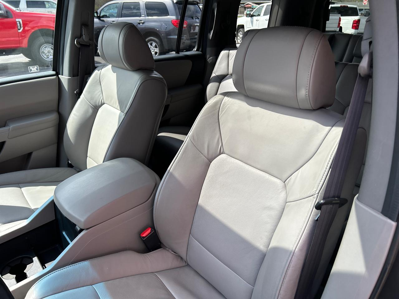 Honda Pilot 4WD 4dr EX-L 2011