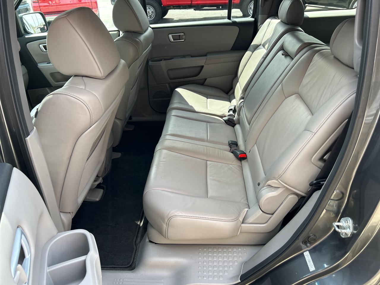 Honda Pilot 4WD 4dr EX-L 2011