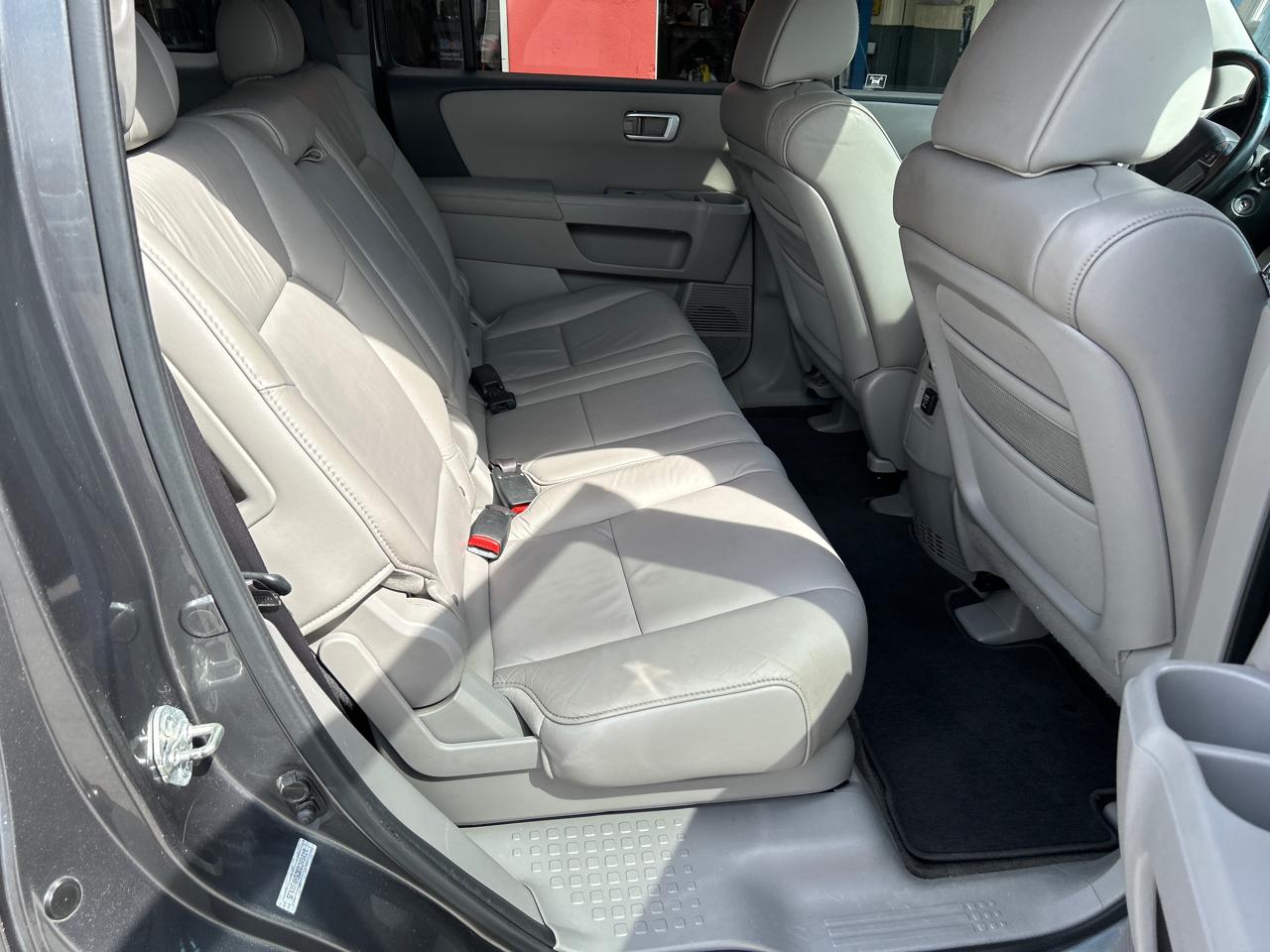 Honda Pilot 4WD 4dr EX-L 2011