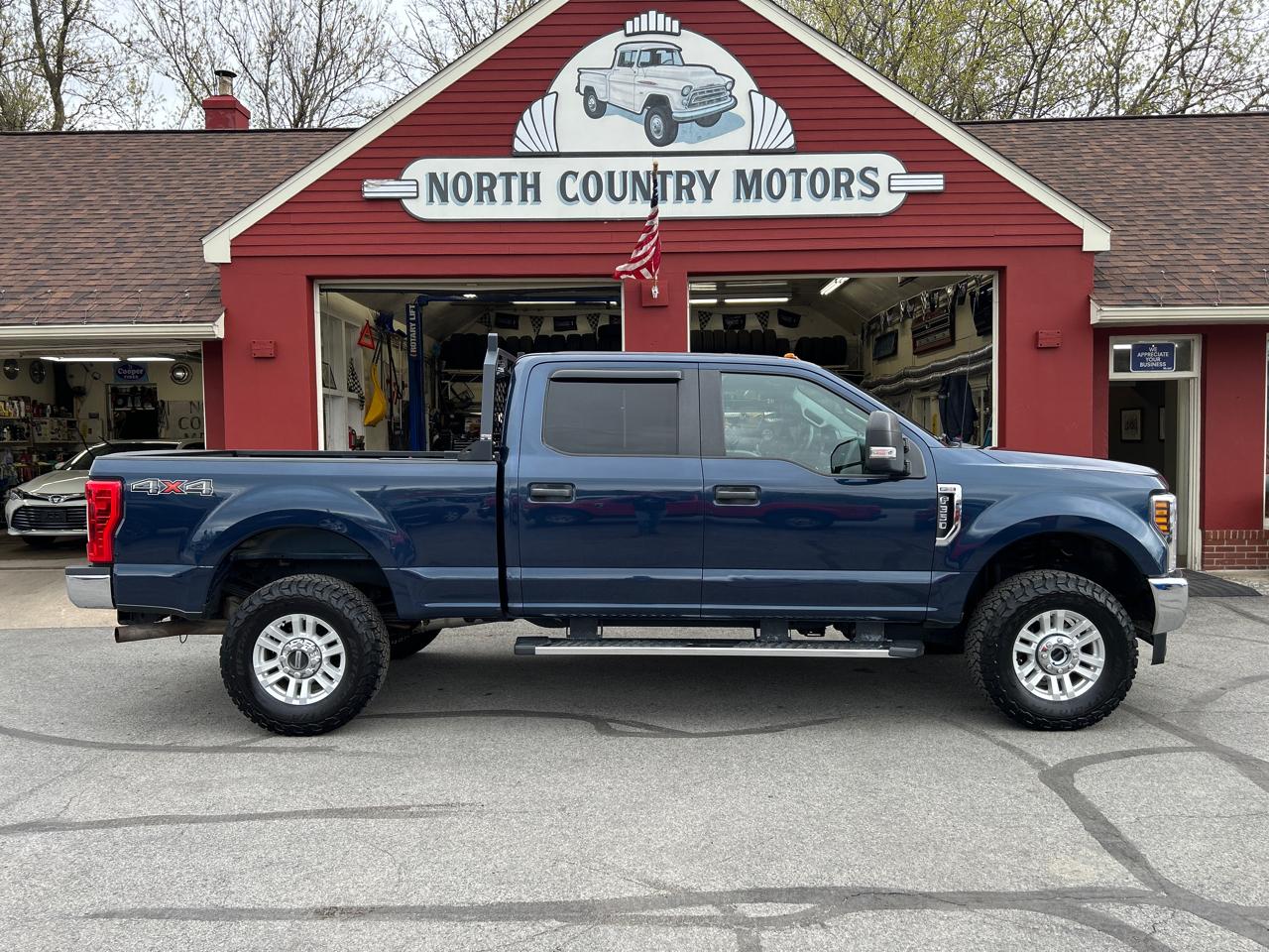 Ford Super Duty F-350 SRW Crew Cab 172" XLT 4WD 2019