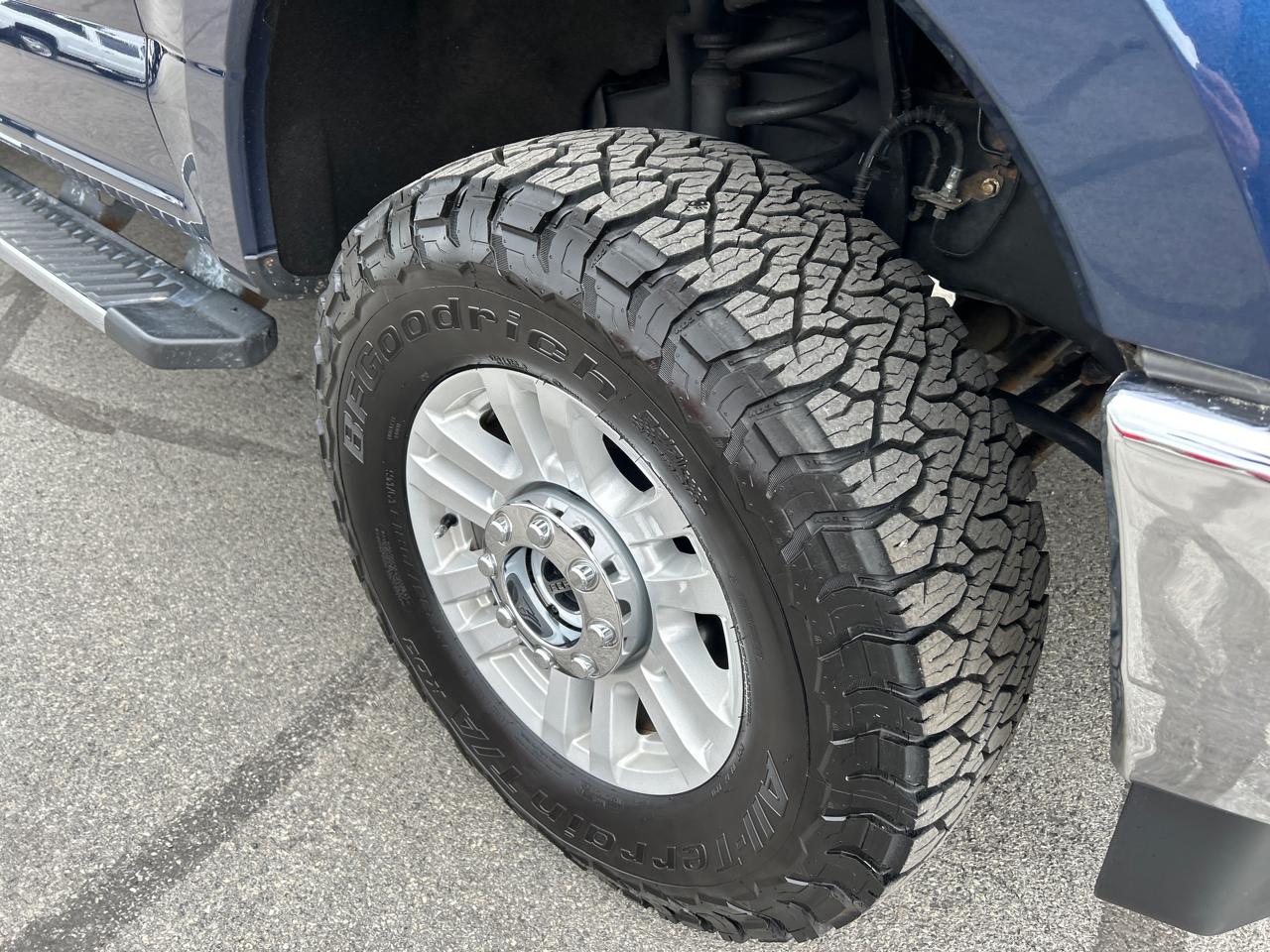 Ford Super Duty F-350 SRW Crew Cab 172" XLT 4WD 2019