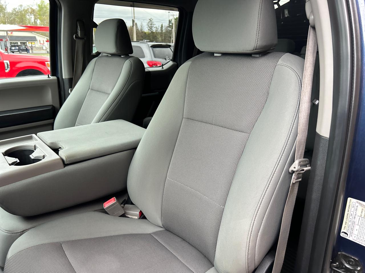 Ford Super Duty F-350 SRW Crew Cab 172" XLT 4WD 2019