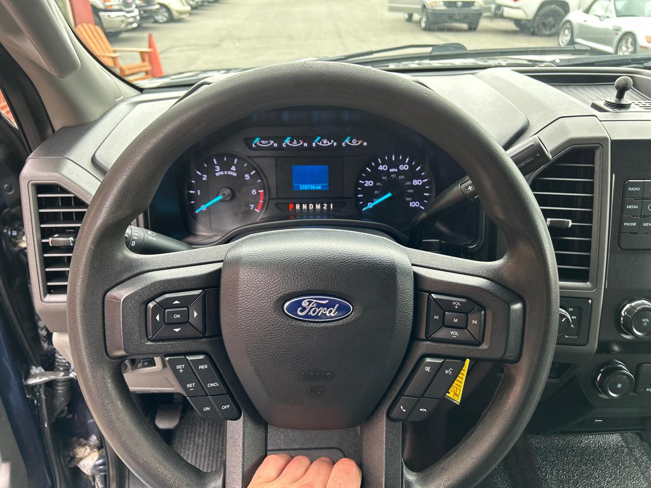 Ford Super Duty F-350 SRW Crew Cab 172" XLT 4WD 2019