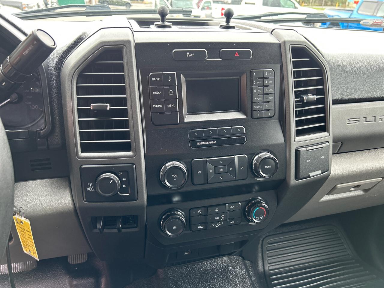 Ford Super Duty F-350 SRW Crew Cab 172" XLT 4WD 2019